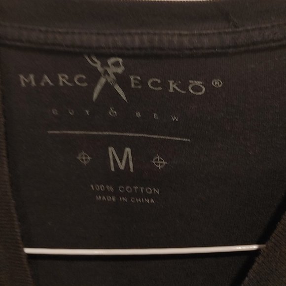 Marc ECKO T-Shirt Primarily Black, Medium in Size with Beautiful Artwork - Picture 3 of 3